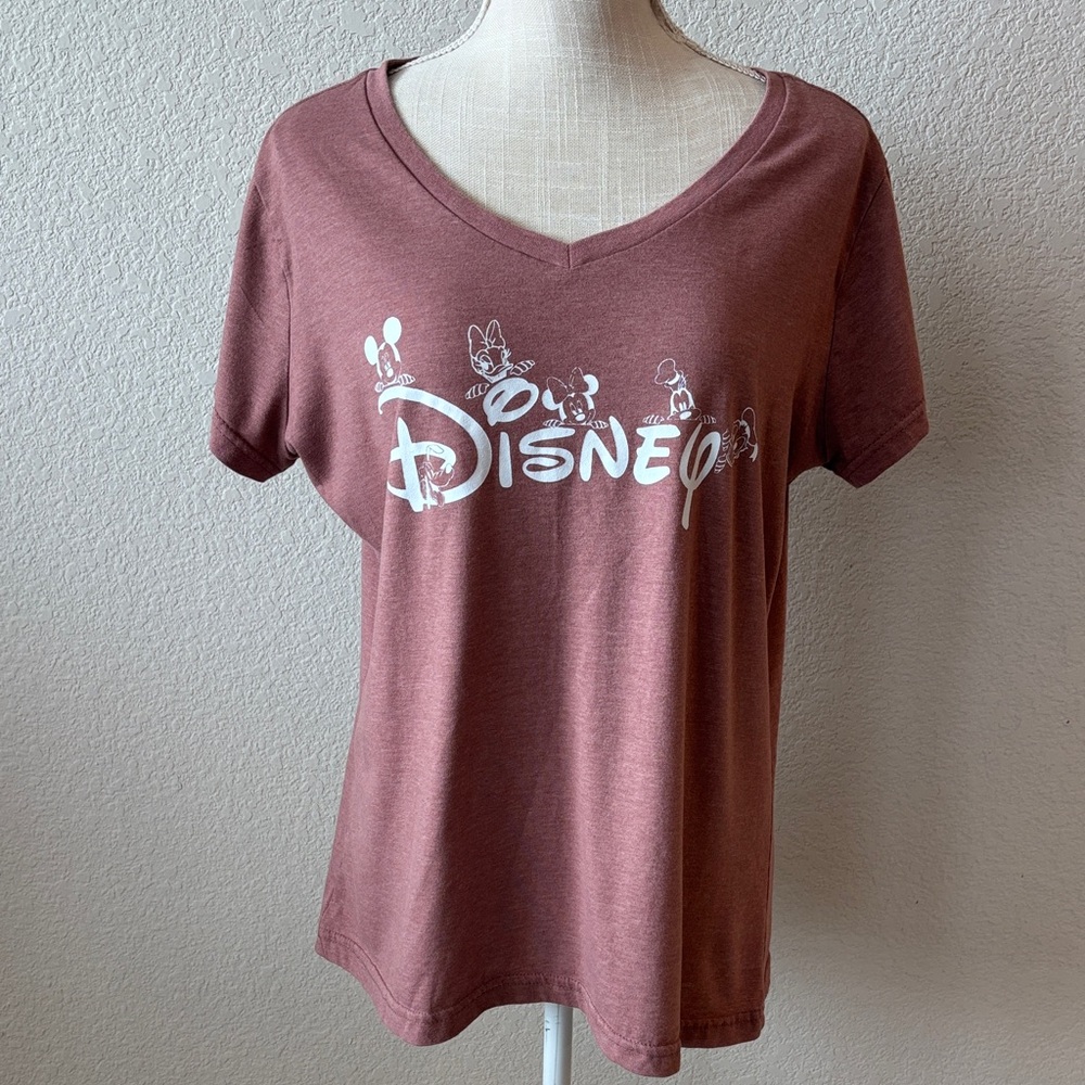 Disney Women's Mauve Short Sleeve Tee XL